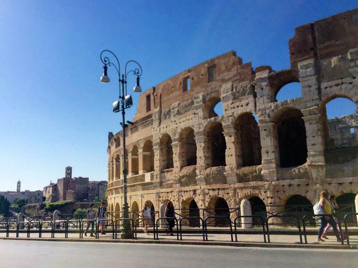 Luxury & Charme Colosseo ローマ エクステリア 写真